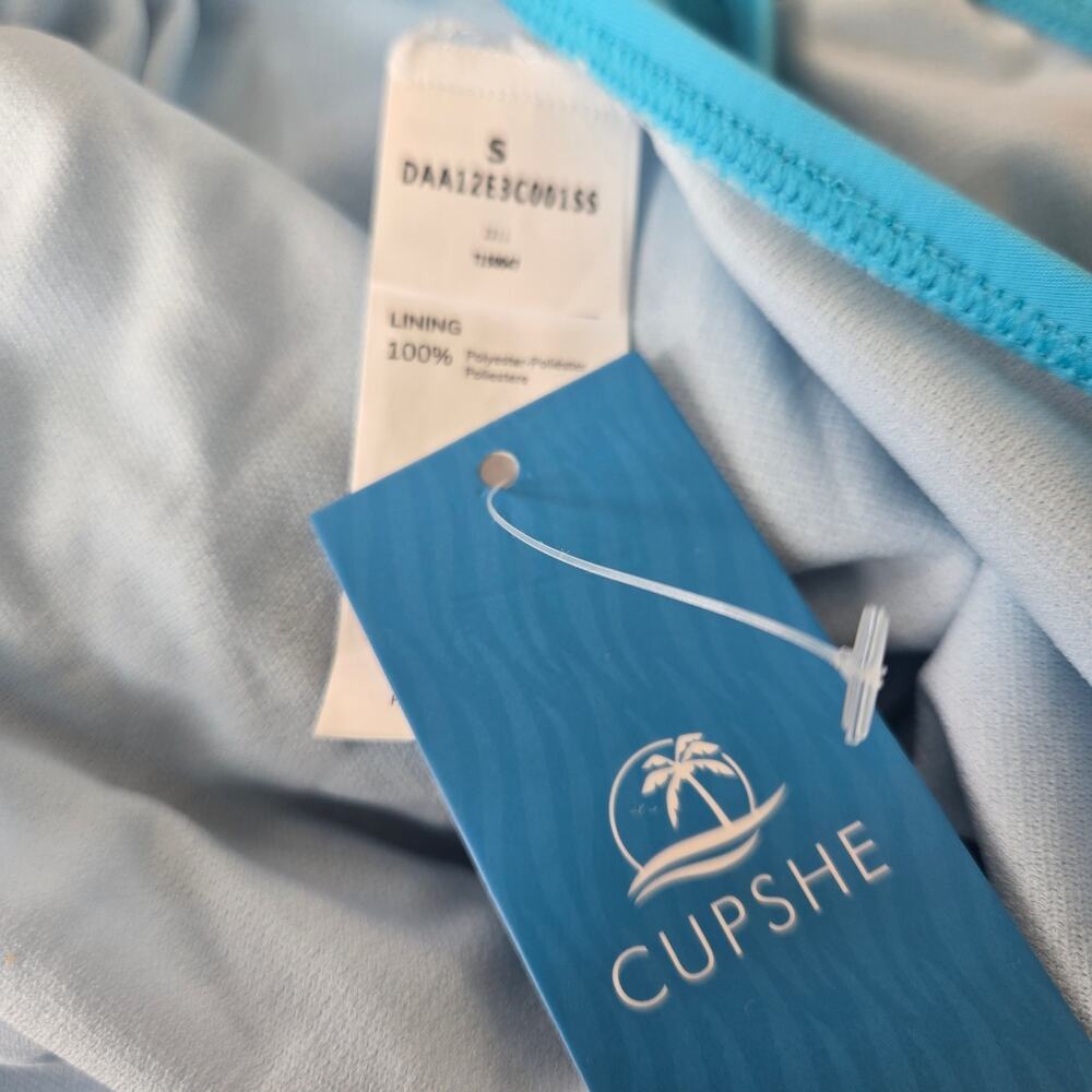 Cupshe Deep V Halter Neck One Piece Swimsuit Size S NWT - Picture 3 of 6
